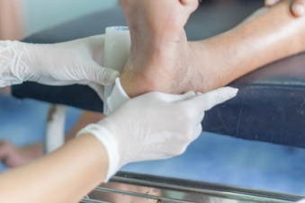 offloading the diabetic foot for ulcer prevention and healing